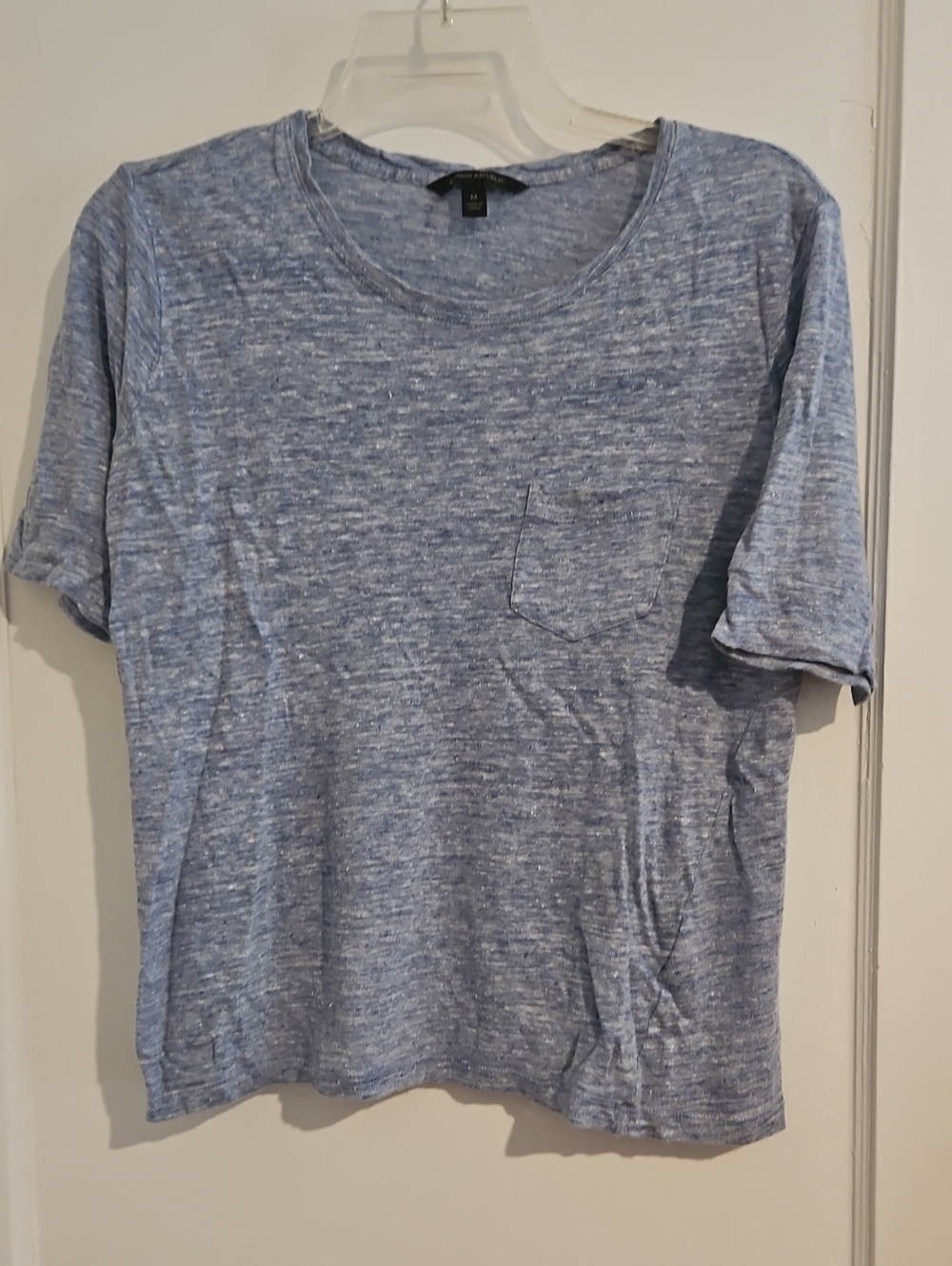 Banana Republic Light Blue Heather Pocket Crew Tee Size Medium